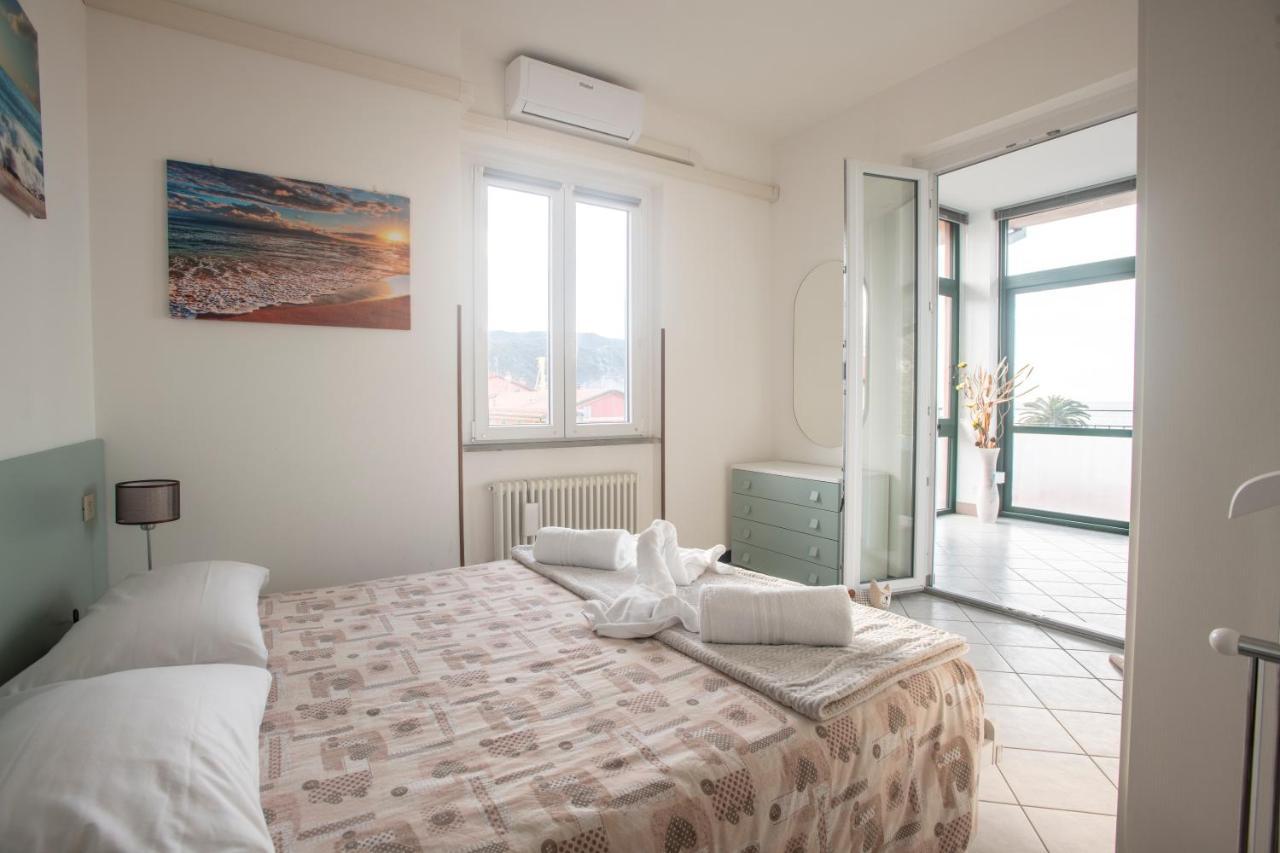162 - La Veranda Sull'Acqua, Fronte E Vista Mare Riva Trigoso, Posto Auto Privato Sestri Levante Exterior foto